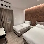 Apartment At 4 & Split