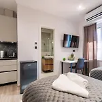 Apartment At 4 & Split