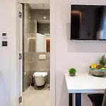 At 4 & Apartment
